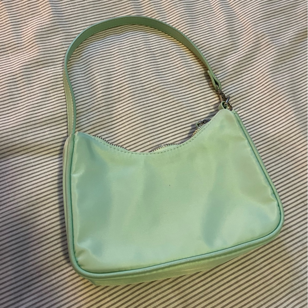 shoulder bag